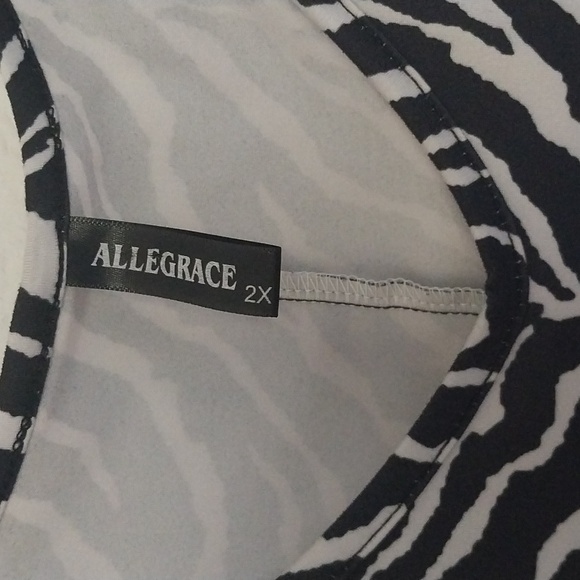 ZEBRA print Top Cold Shoulder Blouse Size 2x - Picture 2 of 5